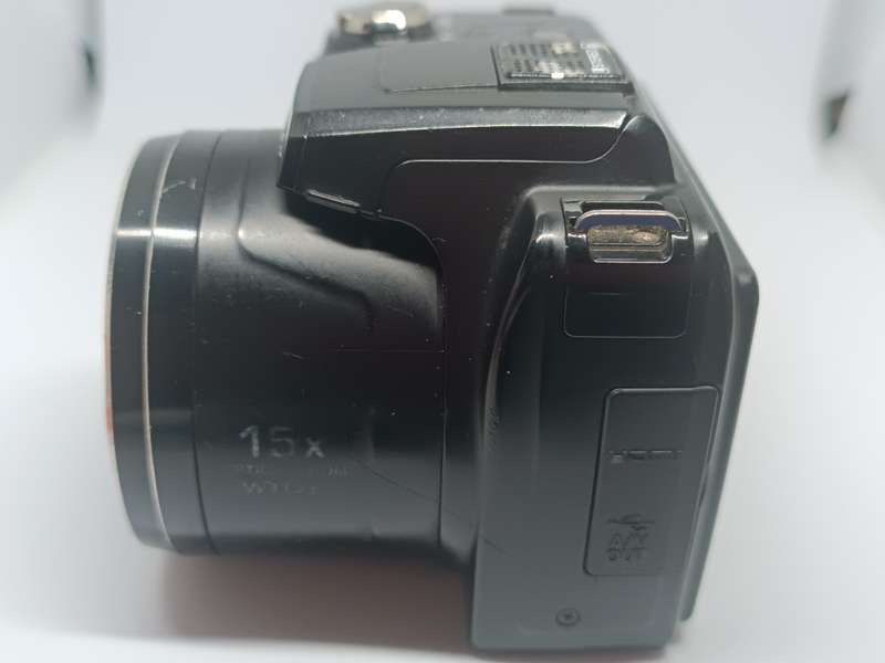 Nikon Coolpix L110 - 12.1MP - 15x Zoom - Digital Camera