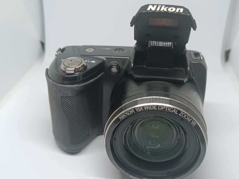 Nikon Coolpix L110 - 12.1MP - 15x Zoom - Digital Camera