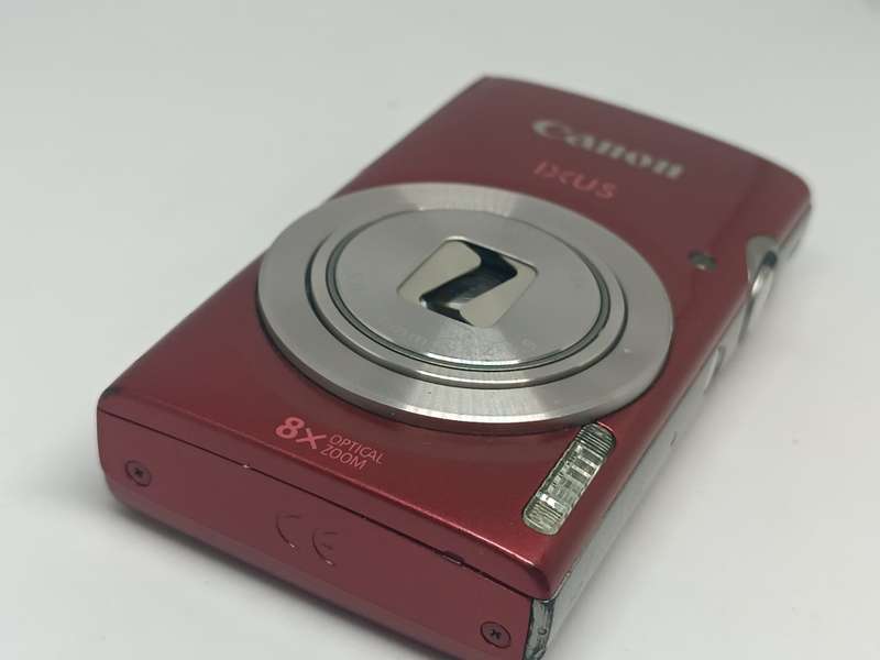 Canon IXUS 185 (FOR PARTS/REPAIR - NO BATTERY) - 20MP - 8x Zoom - Digital Camera