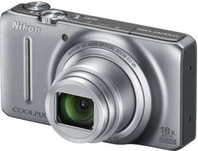 Nikon Coolpix S9200 - 16MP - 18x Zoom - Digital Camera