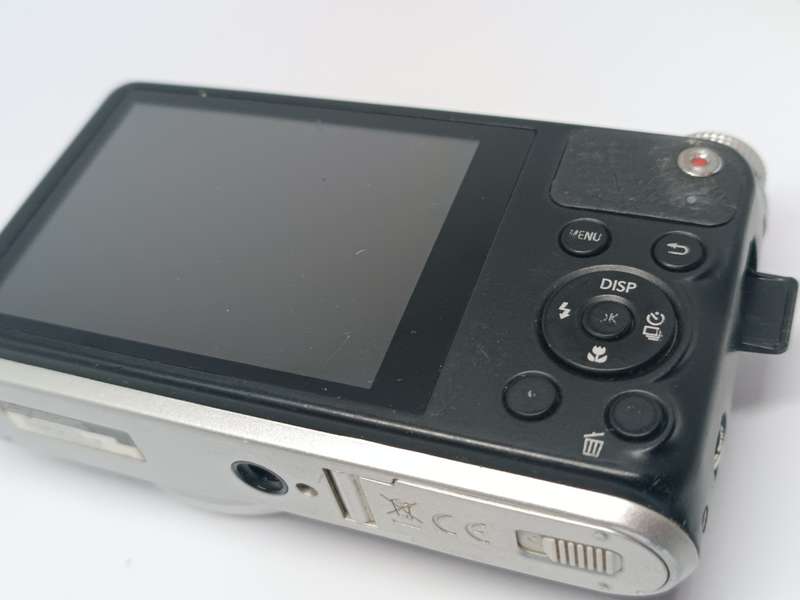 Samsung WB350F - 16.3MP - 21x Zoom - Smart Wifi Digital Camera