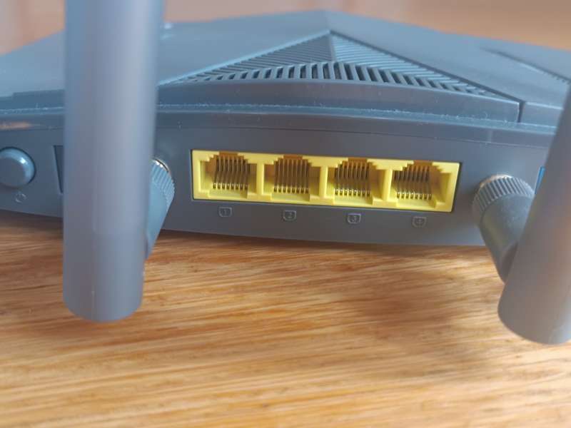 D-Link LTE CAT6 DWR-957M Telkom Router