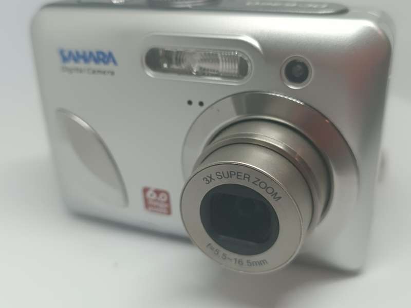 Sahara DC-6360 - 6MP - 3x Zoom - Digital Camera