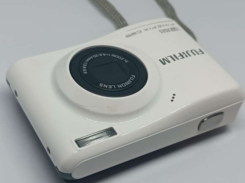 Fujifilm FinePix C25 - 12MP - 3x Zoom - Digital Camera