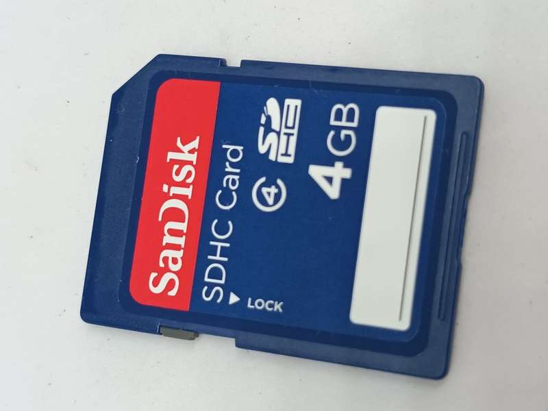 SanDisk 4GB SDHC