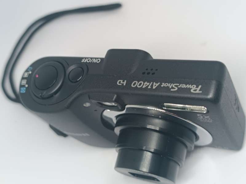 Canon Powershot A1400 - 16MP - 5x Zoom - Digital Camera