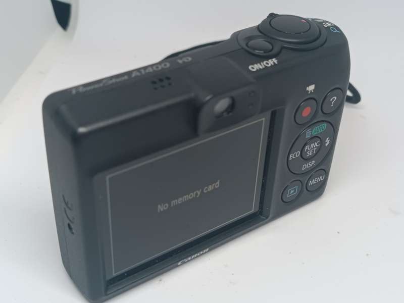Canon Powershot A1400 - 16MP - 5x Zoom - Digital Camera