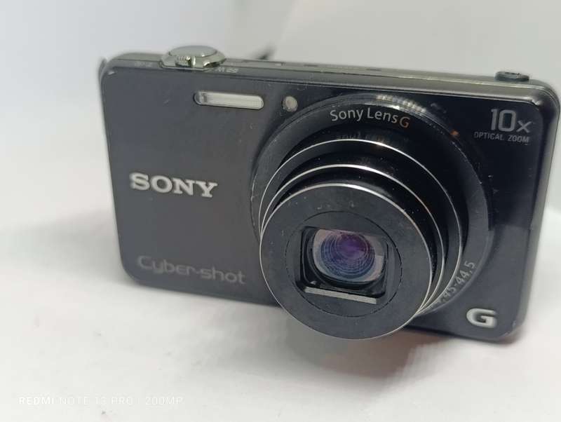 Sony Cyber-Shot WX220 - 18.2MP - 10x Zoom - Digital Wifi Camera