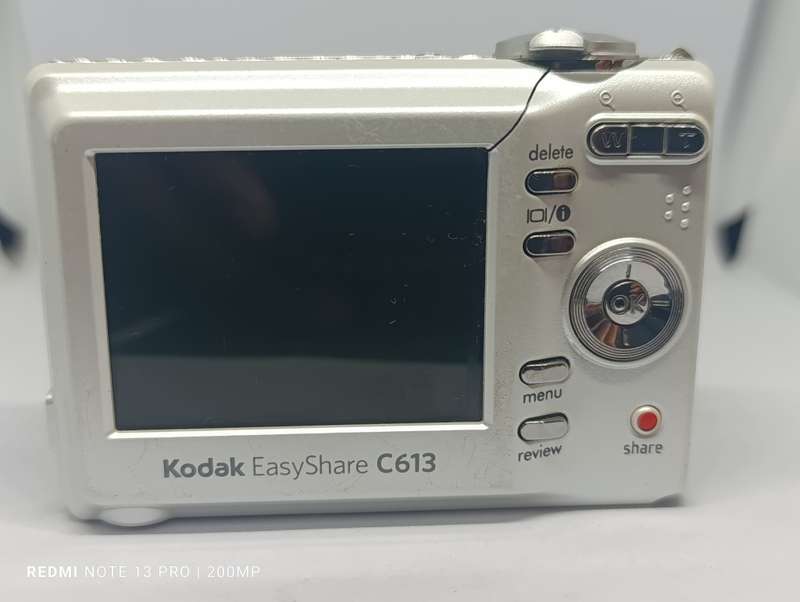 Kodak EasyShare C613 - 6.1MP - 3x Zoom - Digital Camera
