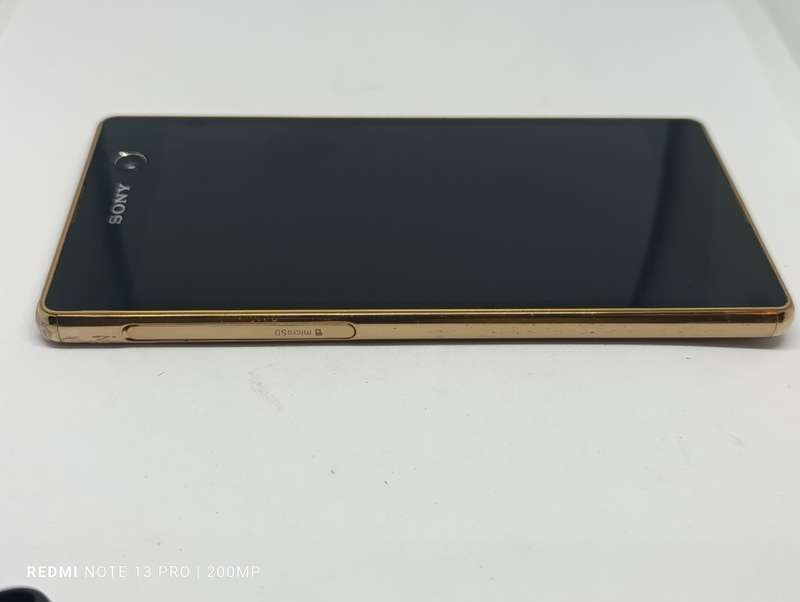 Sony Xperia M5 - Smartphone