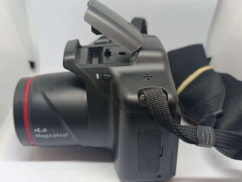 Digital Camera - 16MP - 16x Zoom