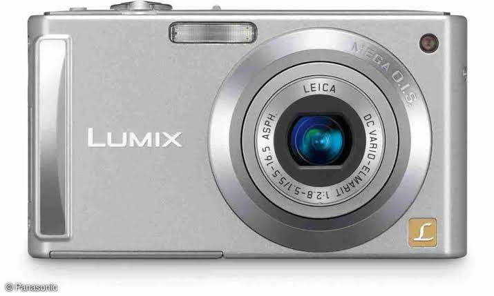 Panasonic Lumix DMC-FS18- 16.1MP - 4x Zoom - Digital Camera