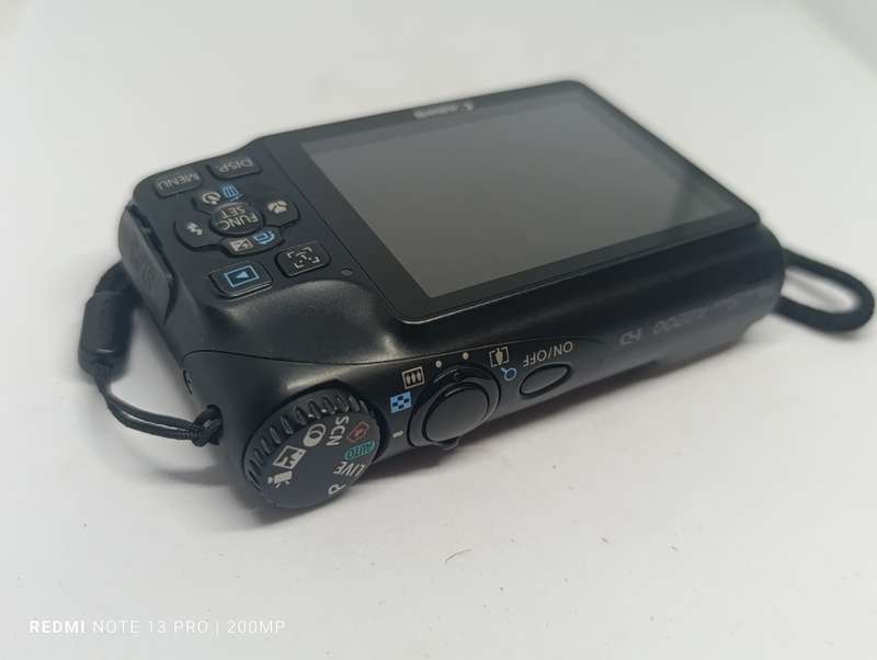 Canon PowerShot A2200 - 14.1MP - 4x Zoom - Digital Camera