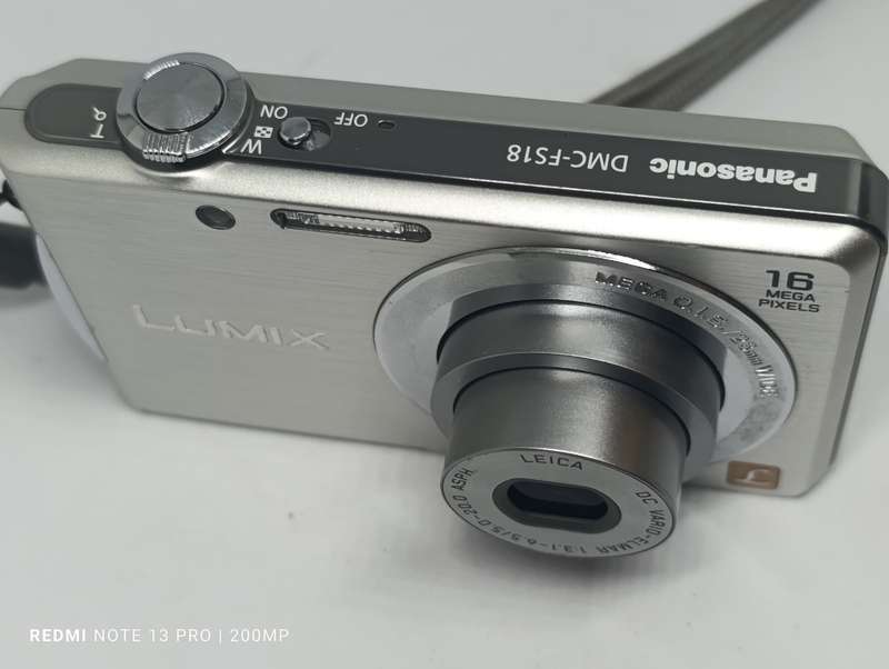 Panasonic Lumix DMC-FS18- 16.1MP - 4x Zoom - Digital Camera