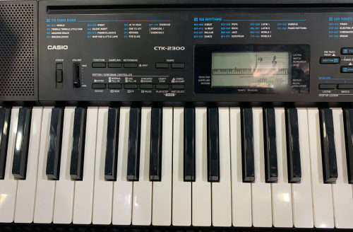 Casio CTK-2300 keyboard 61 Key