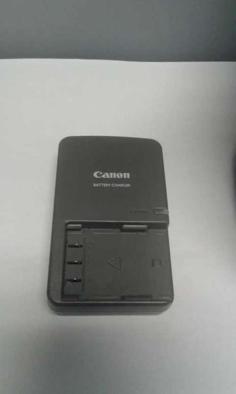 Canon EOS 400D