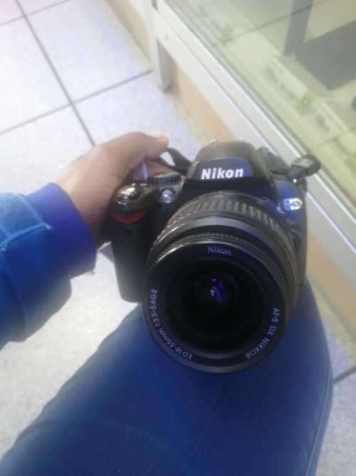 Nikon D40X DSLR
