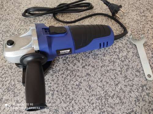 SCHULTZ ANGLE GRINDER 500W
