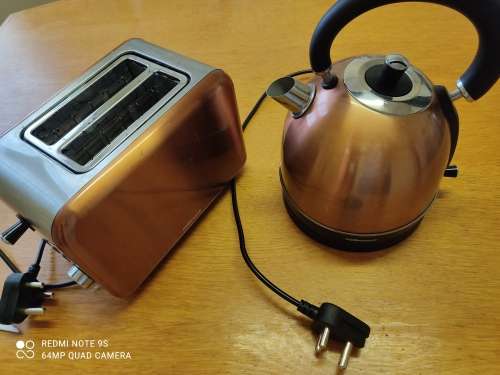 Mellerware kettle + toaster combo