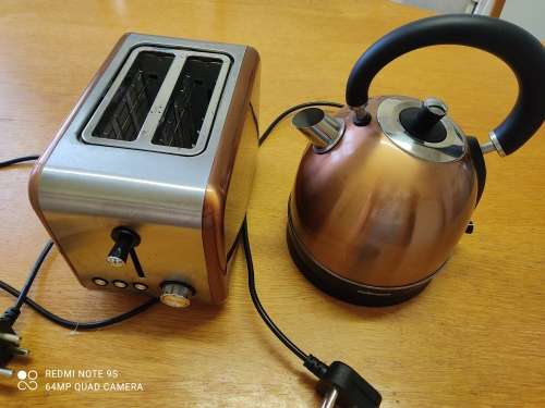 Mellerware kettle + toaster combo
