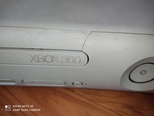 XBOX 360 CONSOLE ONLY, WORKING CONDITION. PLEASE READ.