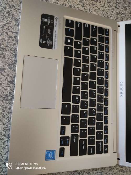 CONNEX LAPTOP (LIKE NEW)