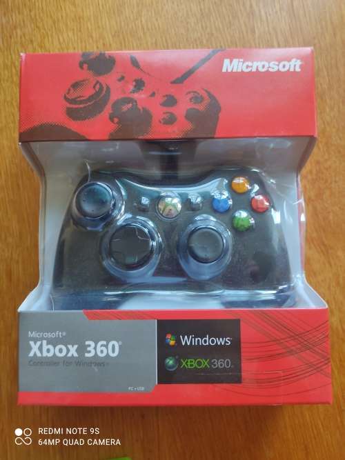 XBOX 360 CONSOLE BUNDLE