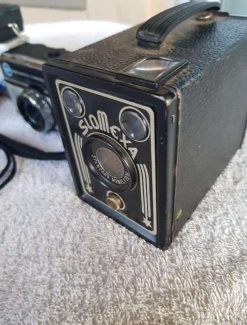 4 x Vintage cameras