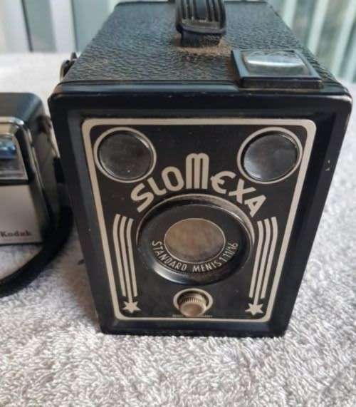 4 x Vintage cameras