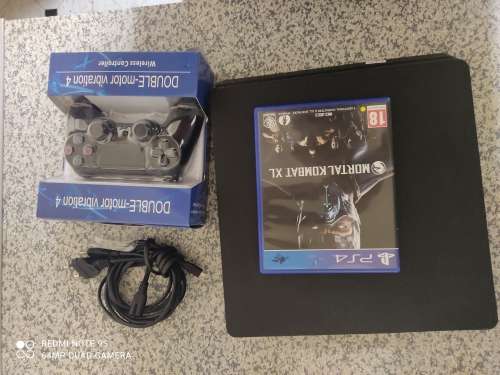 Ps4 Slim console 500GB