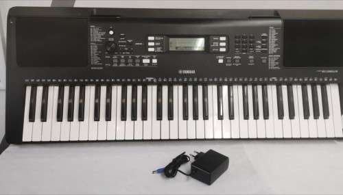 Yamaha PSR E363