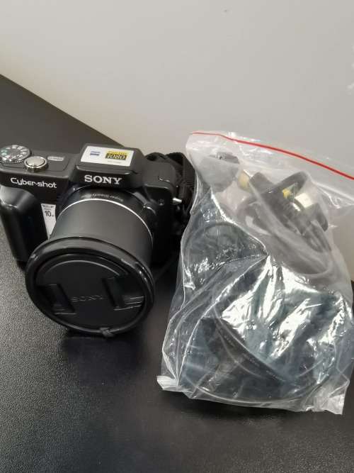 Sony Dsc-H10 Digital Camera