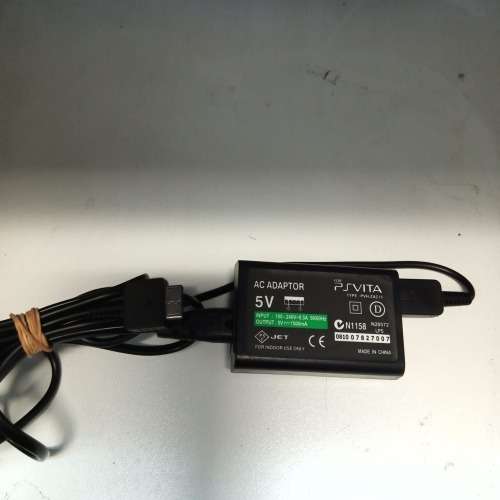 Sony Ps Vita Model PCH-1104