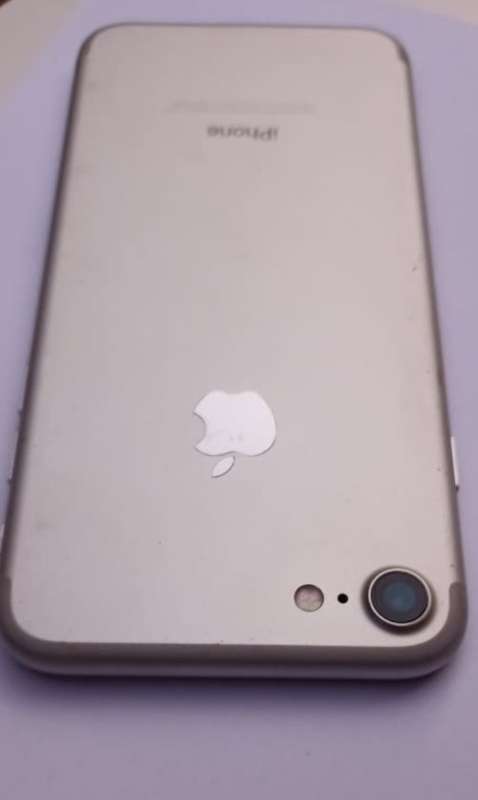iPhone 7 - 32GB