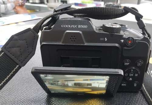 Nikon B500 Coolpix