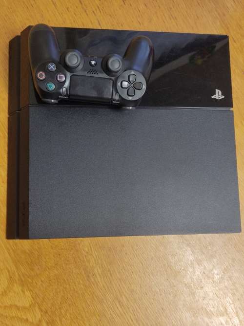 PlayStation 4 Console - 500GB