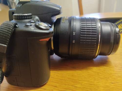 Nikon D5000