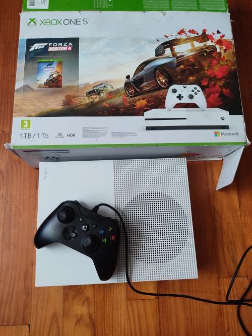 XBOX ONE S 1TB CONSOLE