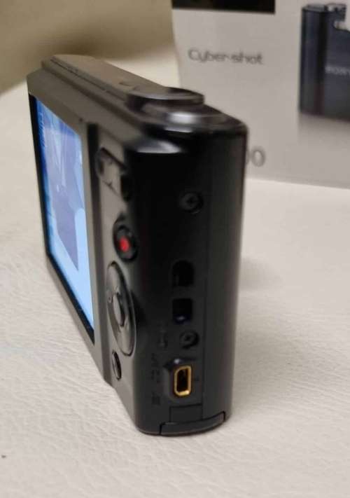 Sony DSC-W800 Digital Camera