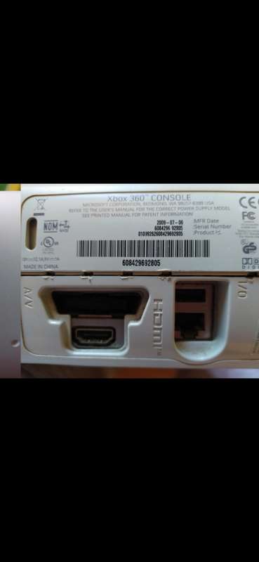 XBOX 360 CONSOLE