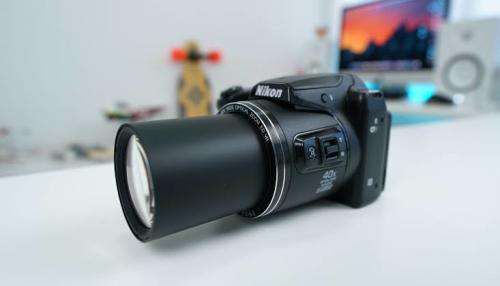 Nikon B500