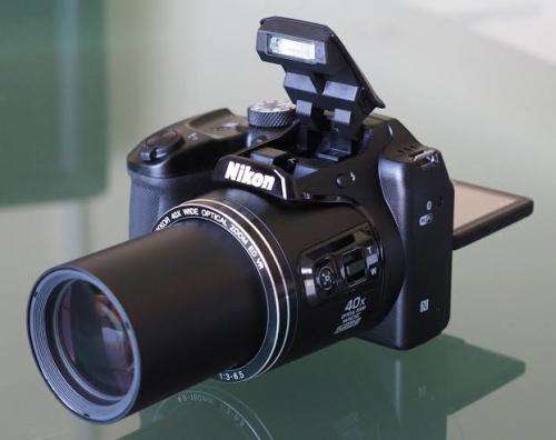 Nikon B500