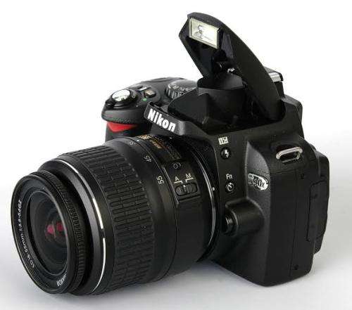 Nikon D40X DSLR