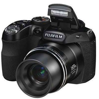 Fujifilm FinePix S2995 - 14MP - 18x zoom - Digital Bridge Camera