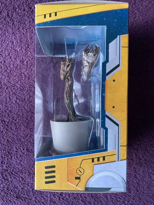 Hot Toys Guardians of the Galaxy Little Groot 1/4th Scale Collectible New Unopened