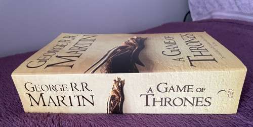 A Game of Thrones - George R.R. Martin - (A Song of Ice and Fire, Book 1) Paperback