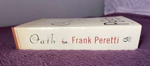 The Oath by Frank Peretti (Paperback)