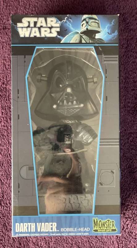 Funko Star Wars 2010 Monster Mash-Ups Darth Vader Bobble-Head