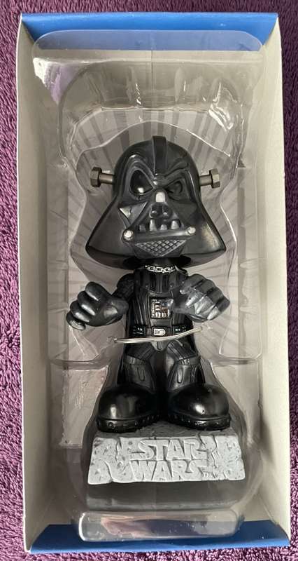 Funko Star Wars 2010 Monster Mash-Ups Darth Vader Bobble-Head