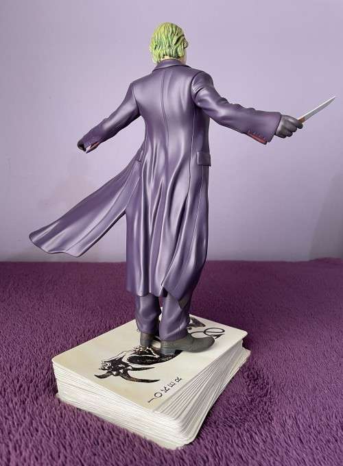 Heath Ledger Joker Statue Dark Knight sculpted by Kolby Jukes DC Direct Limited Edition 4918/6000